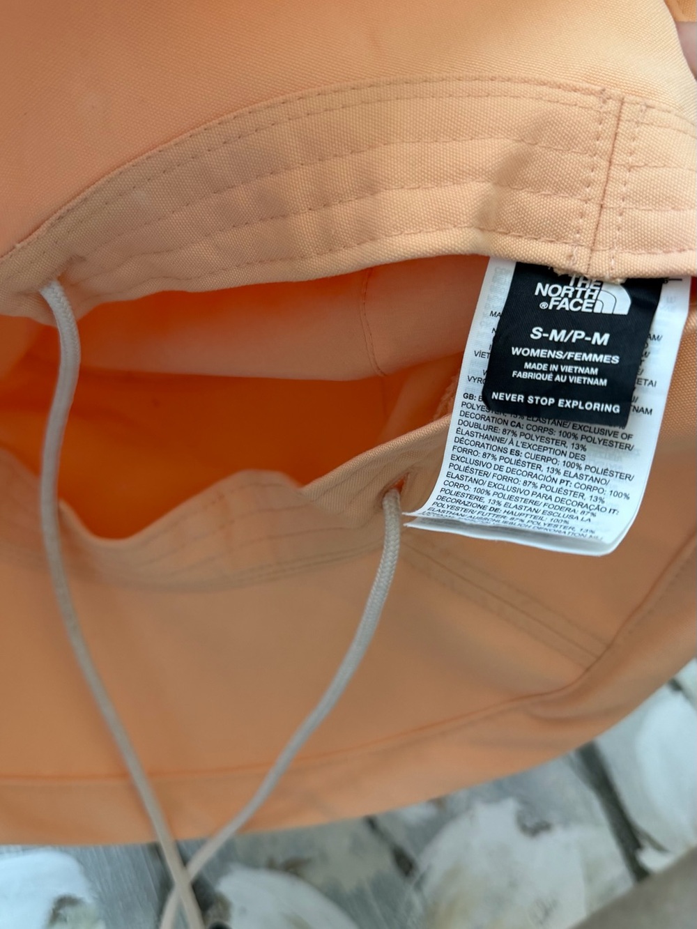 The North Face Soft Peach Sun Bucket Hat - Picture 6 of 7